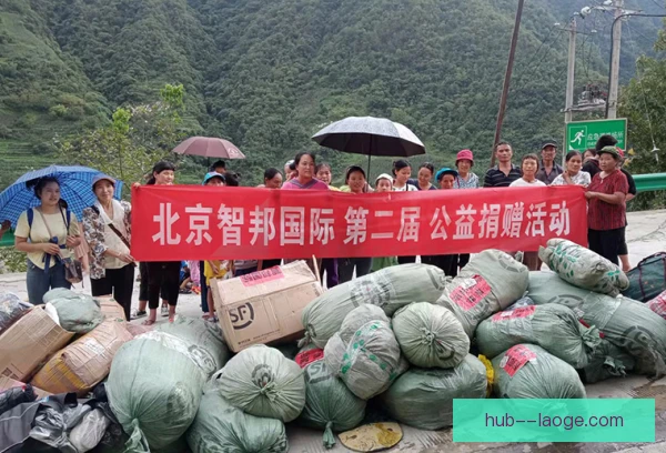 波波夫投身公益项目，用行动回馈社会温暖人心